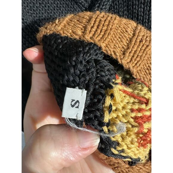 Vintage Sweater Women Small Black Grapes Fruit Handknit Cottagecore Cabin Floral - Picture 4 of 8